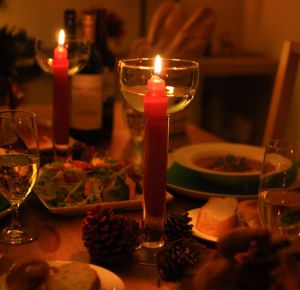 テーブルコーディネートの心強い味方 ”キャンドルグラス「ルミエラ」の魅力”